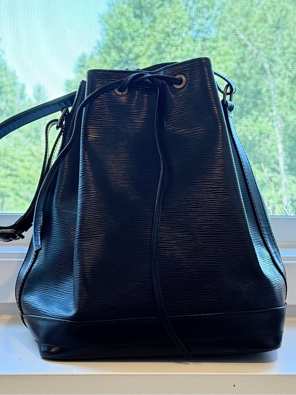 Louis Vuitton Black Epi Leather Noé GM Shoulder Bucket Bag